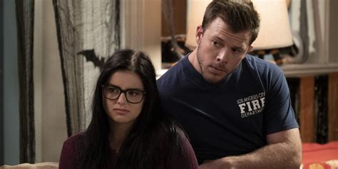 alex dunphy boyfriend|alex and bill modern family.